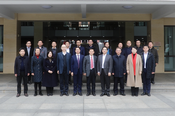 365英国上市(集团)有限公司-Official website